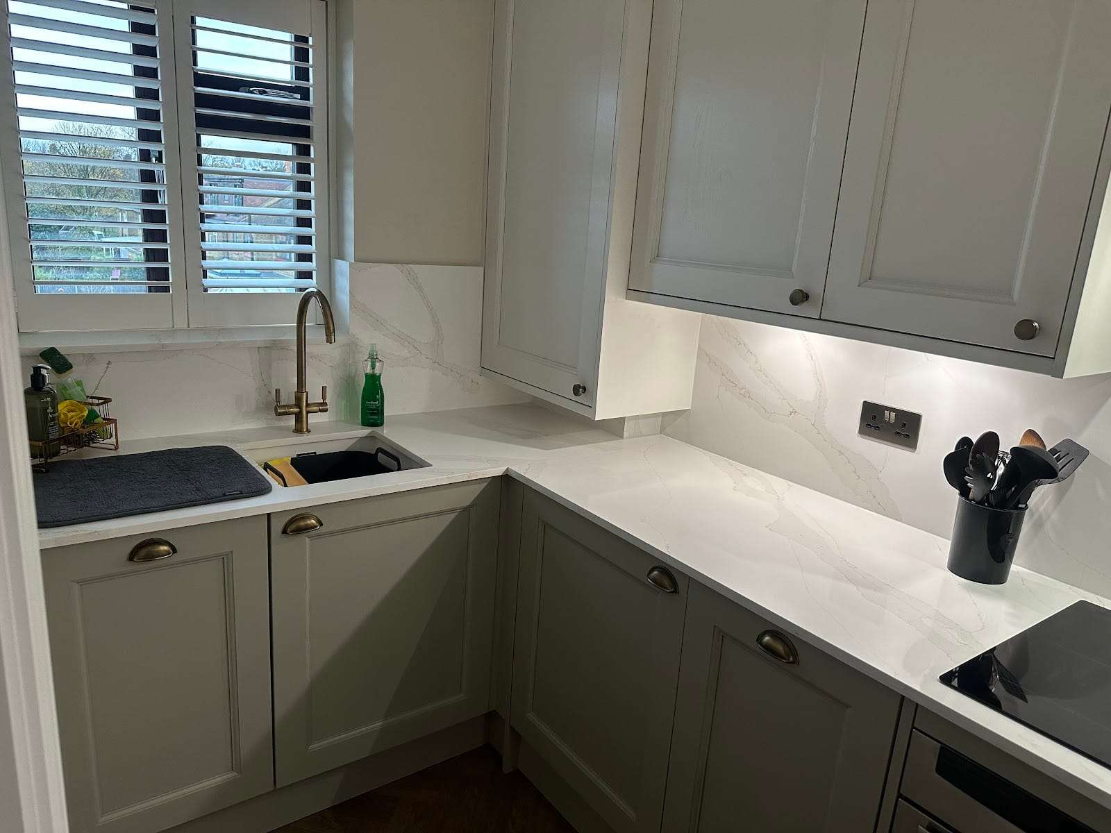 Sage shaker kitchen, by R Construction Ltd